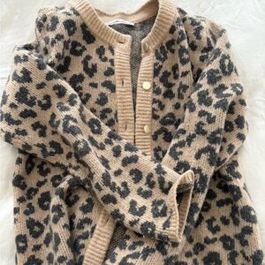 Abercrombie & Fitch Tan and Black Cardigan animal print